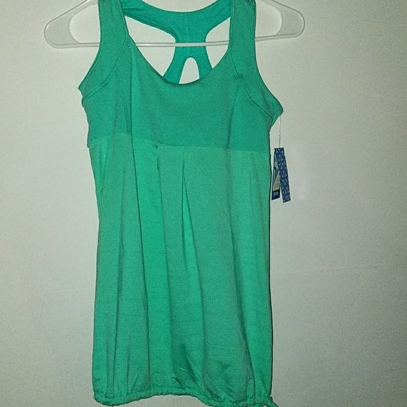 Old Navy Tops - Nwt Workout tank top Old Navy Tops - Nwt Workout tank top